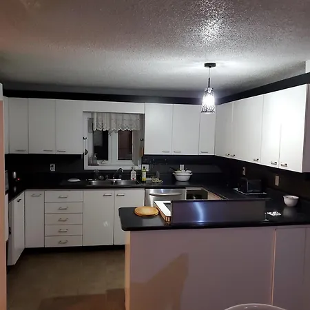 Le1226-Private Room 3 With Free Wifi And Parking Edmundston Exterior photo